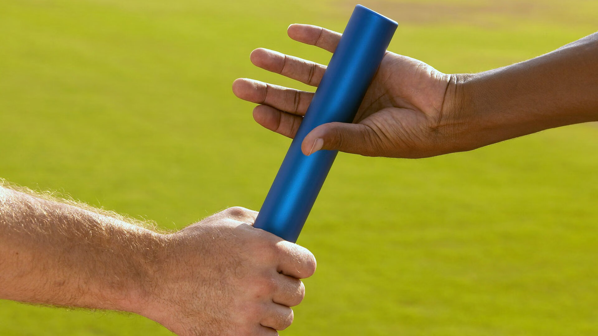 “马科斯·莫奇：阿根廷美洲狮队的防守堡垒，未来将愈加出色”